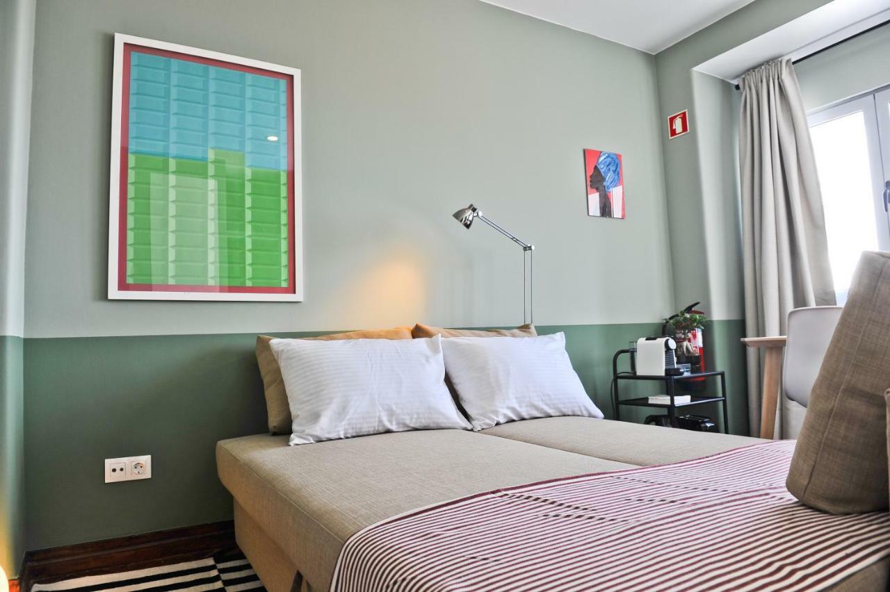 Pop The Cork In Lisbon By Misha'S Place 5B Lisboa Exterior foto